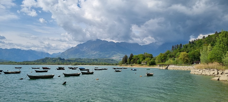 Lago di Santa Croce