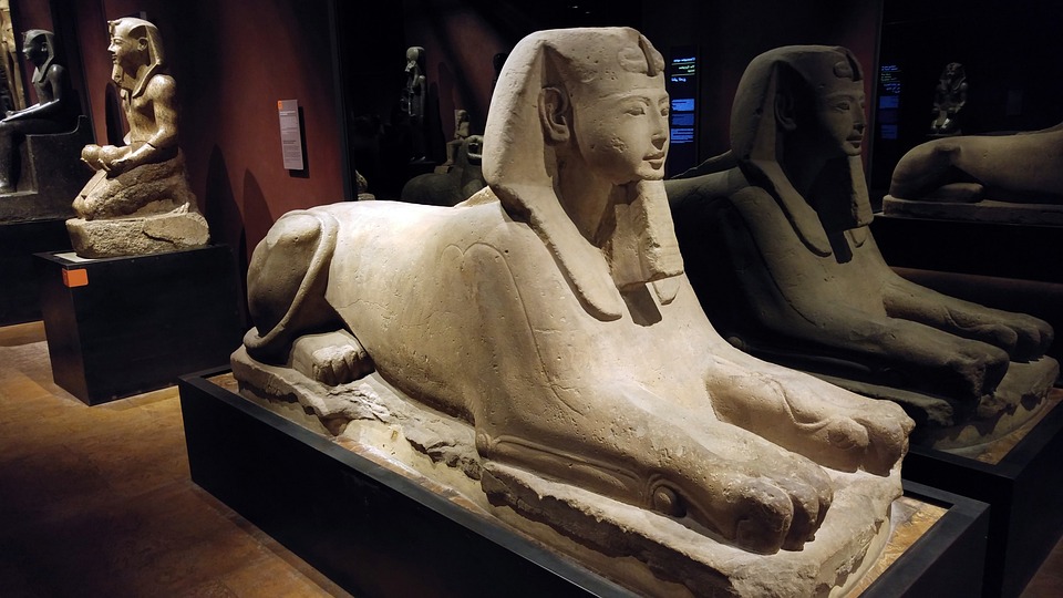 Statua della Sfinge al Museo Egizio di Torino