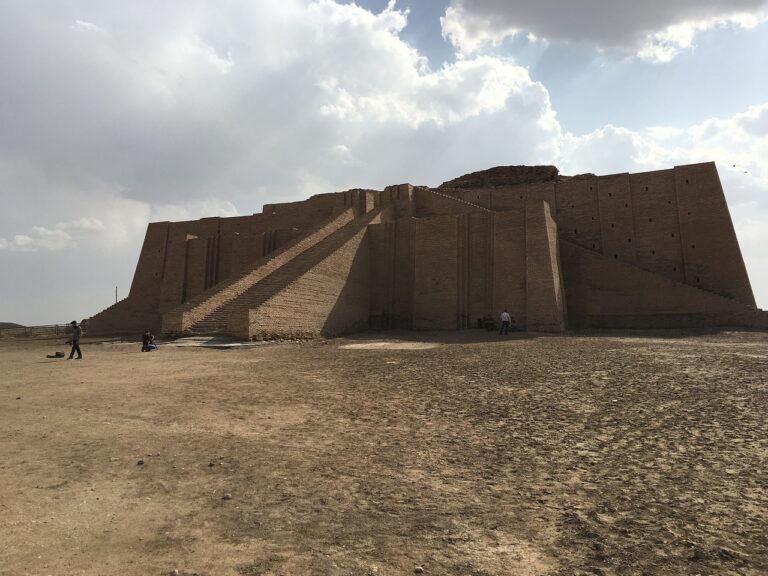 La Ziggurat: l'antico tempio mesopotamico